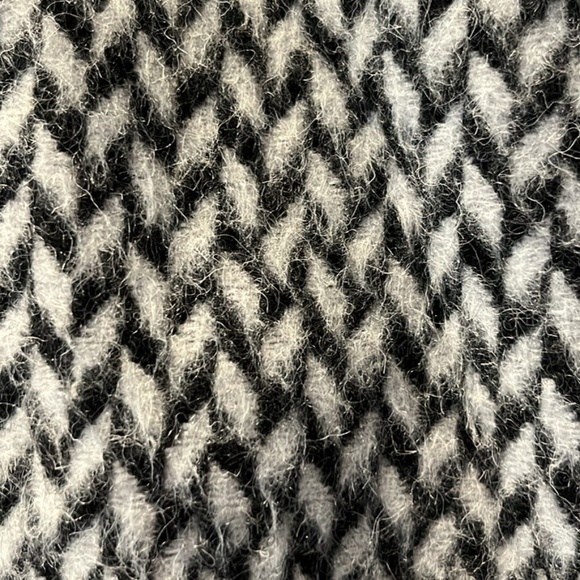 Kenneth Cole B/W Wool Coat - Picture 4 of 4